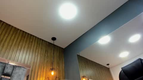 Snapshot of owen__johnson chatting on March 1, 11:45 am Owen Johnson online show from March 1, 11:45 am