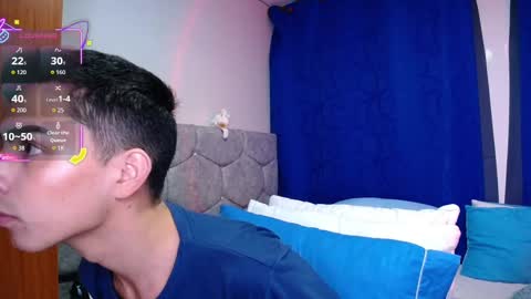 Snapshot of owenblue__ chatting on September 21, 12:01 am Owen Independent model online show from September 21, 12:01 am