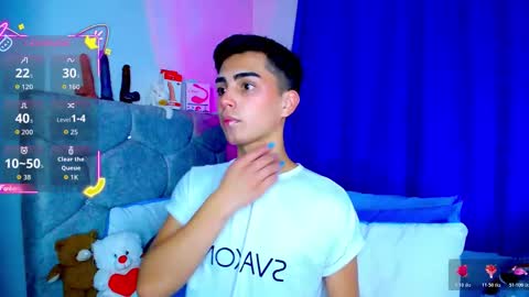 Snapshot of owenblue__ chatting on October 22, 7:08 am Owen Independent model online show from October 22, 7:08 am