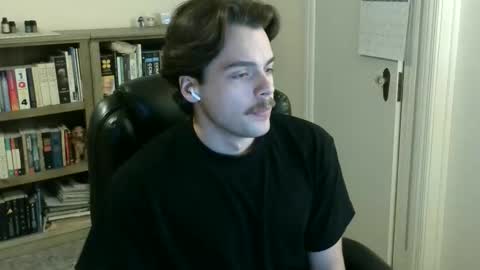 Snapshot of owenflag chatting on February 16, 2:18 am Owen online show from February 16, 2:18 am