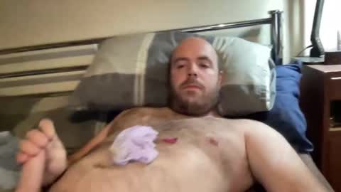 Owen2022 online show from November 15, 7:27 am