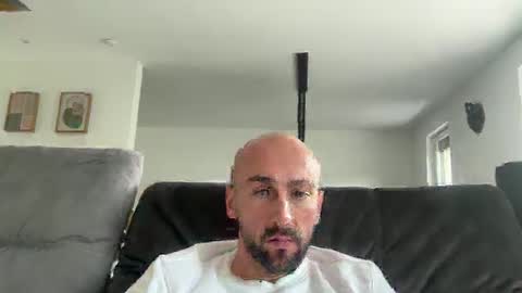 Snapshot of oxlade59 chatting on October 22, 12:16 pm oxlade59 online show from October 22, 12:16 pm