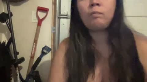 Snapshot of oxovickyoxo chatting on October 12, 10:42 pm oxovickyoxo online show from October 12, 10:42 pm