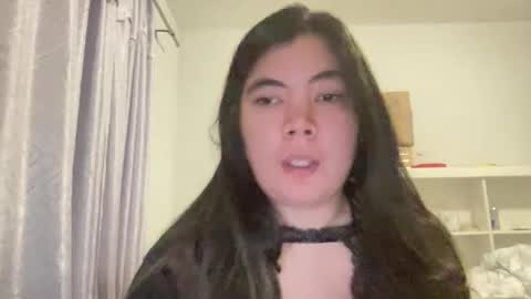 oxovickyoxo online show from December 22, 10:29 pm