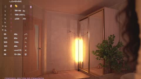 Snapshot of oxxme chatting on March 20, 11:48 am Oxana Hi friends all my videos are 50 off check my bio online show from March 20, 11:48 am