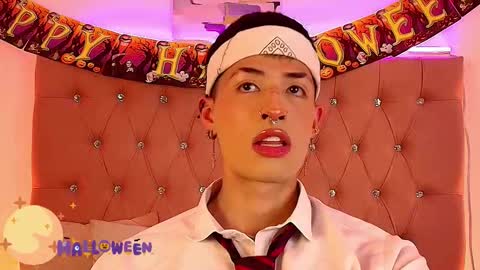 Snapshot of ozorio_dany chatting on October 31, 5:08 am Dany Ozorio online show from October 31, 5:08 am