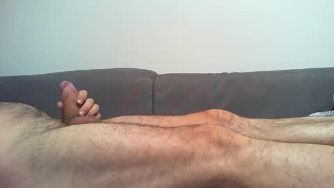 Snapshot of ozzy60 chatting on April 25, 6:49 pm ozzy60 online show from April 25, 6:49 pm