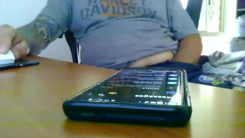 Snapshot of ozzyrickster chatting on December 27, 3:31 am Oi Oi Oi online show from December 27, 3:31 am