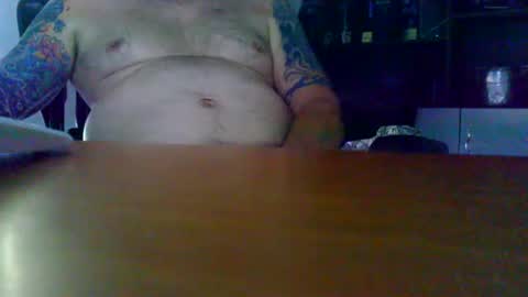Snapshot of ozzyrickster chatting on February 10, 2:52 am Oi Oi Oi online show from February 10, 2:52 am