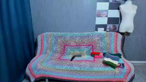 Ella online show from March 7, 6:54 am