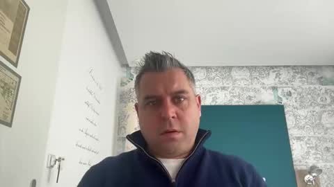 Snapshot of pabber12177 chatting on February 16, 10:44 am pabber12177 online show from February 16, 10:44 am