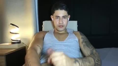 Snapshot of pablo_boston chatting on September 21, 1:07 am Javi online show from September 21, 1:07 am