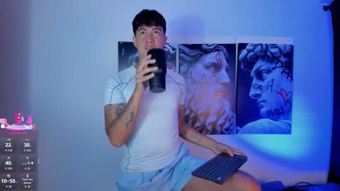 Snapshot of pablo_cruz_ chatting on March 29, 1:16 am Pablo online show from March 29, 1:16 am