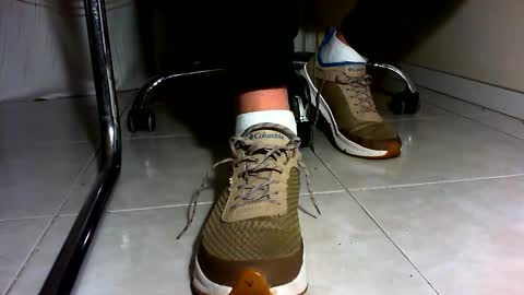 Snapshot of pablomenesssl chatting on December 27, 5:26 pm Pablo Meness online show from December 27, 5:26 pm