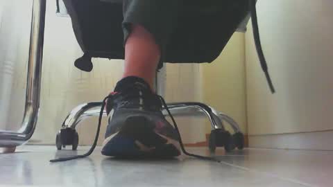 Snapshot of pablomenesssl chatting on February 5, 11:44 am Pablo Meness online show from February 5, 11:44 am