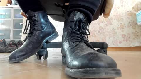 Pablo Meness online show from December 5, 8:23 am