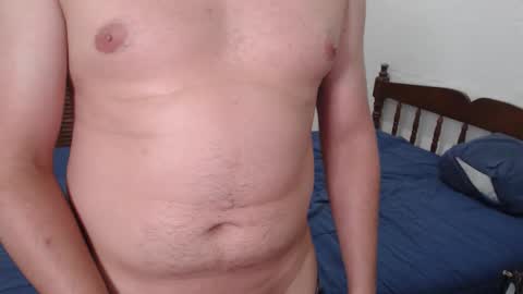 Snapshot of pablomingo chatting on January 12, 8:41 am pablomingo online show from January 12, 8:41 am