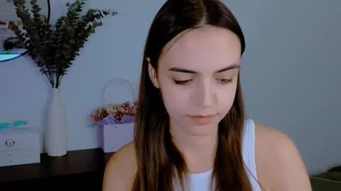Snapshot of pacificiris chatting on October 5, 10:29 pm Iris online show from October 5, 10:29 pm