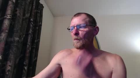 Snapshot of pafun75 chatting on March 2, 1:15 am pafun75 online show from March 2, 1:15 am