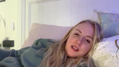 paige32323 online show from January 11, 5:07 pm