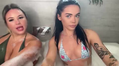 Snapshot of paigemckinnon chatting on March 16, 1:11 am paigey xxx link in bio online show from March 16, 1:11 am