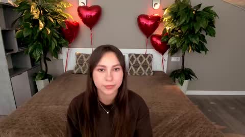Paige online show from February 15, 2:00 pm