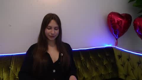 Paige online show from February 17, 9:35 am