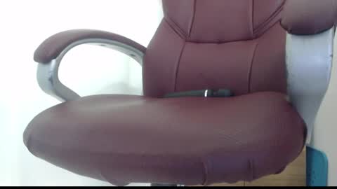 paiper online show from March 28, 5:12 pm