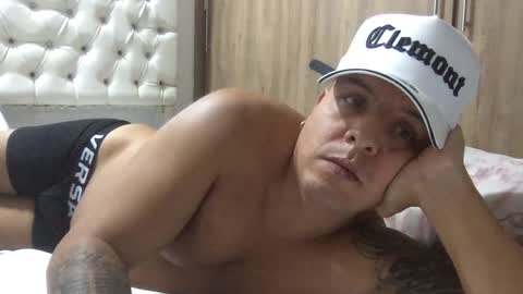 paisaexotico online show from September 24, 12:47 am