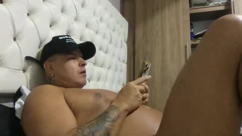 paisaexotico online show from October 28, 7:23 am