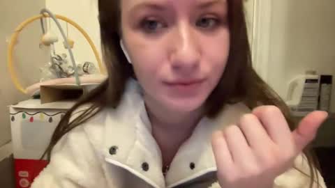Snapshot of paisleysnowxo chatting on March 5, 7:05 am paisleysnowxo online show from March 5, 7:05 am