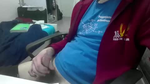 pere online show from April 16, 7:03 pm