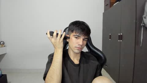 pakun_ online show from December 7, 12:30 am