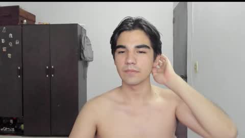 Snapshot of pakun_ chatting on November 28, 4:26 am pakun_ online show from November 28, 4:26 am