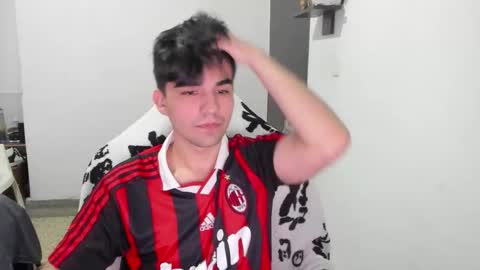 Snapshot of pakun_ chatting on January 11, 2:38 am pakun_ online show from January 11, 2:38 am