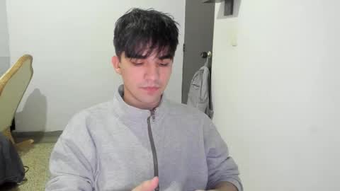 Snapshot of pakun_ chatting on January 15, 3:00 am pakun_ online show from January 15, 3:00 am