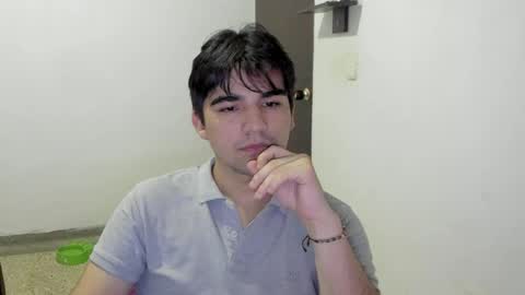 pakun_ online show from May 6, 1:57 am