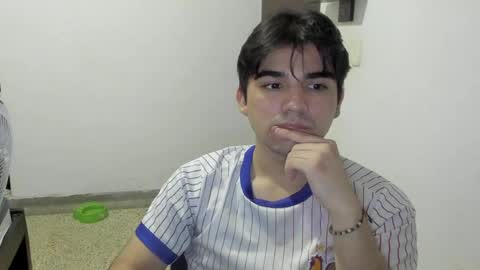 pakun_ online show from May 14, 1:23 am