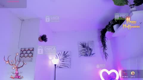 Palmer  online show from October 27, 9:08 pm