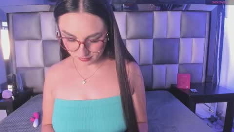 Snapshot of palmer_summer chatting on March 17, 11:30 pm palmer_summer online show from March 17, 11:30 pm