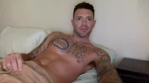 palmflacco online show from May 14, 4:14 pm