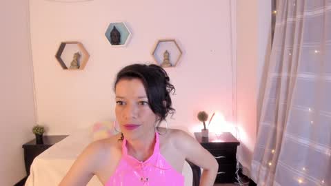 Paloma  online show from February 5, 8:46 pm