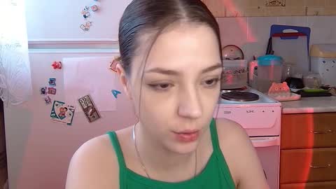 Snapshot of pambeeslyy chatting on January 15, 8:30 am Pam online show from January 15, 8:30 am