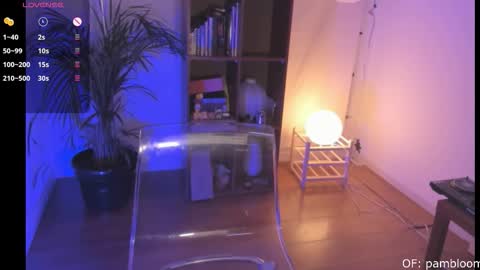     online show from November 8, 11:03 pm