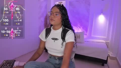 Snapshot of pamela_78_ chatting on January 10, 7:11 pm pamela online show from January 10, 7:11 pm