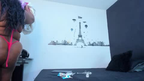 Snapshot of pamela_asp chatting on April 7, 12:00 am Pamela Love online show from April 7, 12:00 am