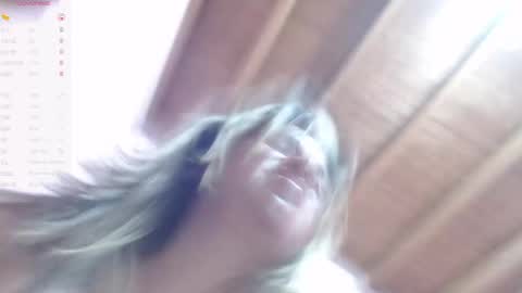 Snapshot of pamela_echeverria chatting on September 27, 2:11 pm pamela_echeverria online show from September 27, 2:11 pm