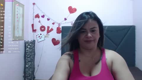 pamela_echeverria online show from April 27, 11:08 am