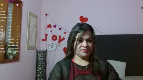 pamela_echeverria online show from May 13, 11:07 am