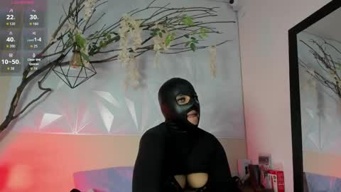 Pamela online show from May 14, 8:15 pm